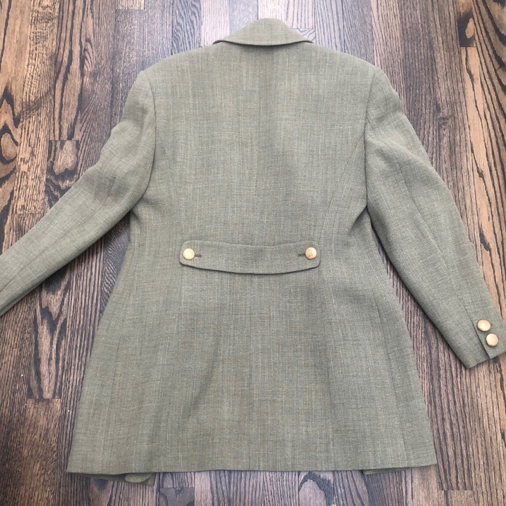 Nic Janik jacket - Picture 5 of 11